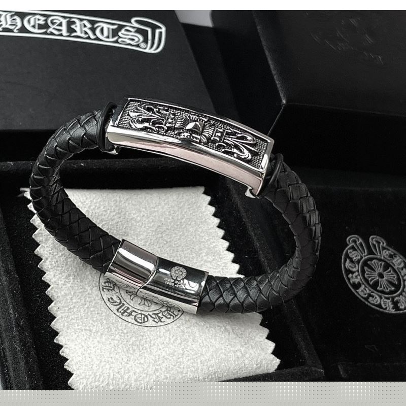 Ch**me He**ts bracelets